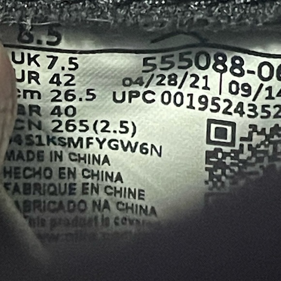 Jordan 1 Retro High OG Patent Bred size 8.5 men - Picture 14 of 16